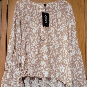 GiGio USA Blouse Womens Small Brown/White Kimono Sleeves Button Front Silky NWT